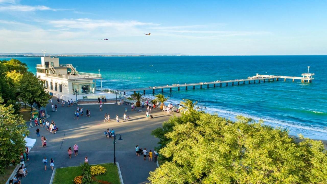 Great Apartment Near The Sea,Central Place! Burgas Extérieur photo
