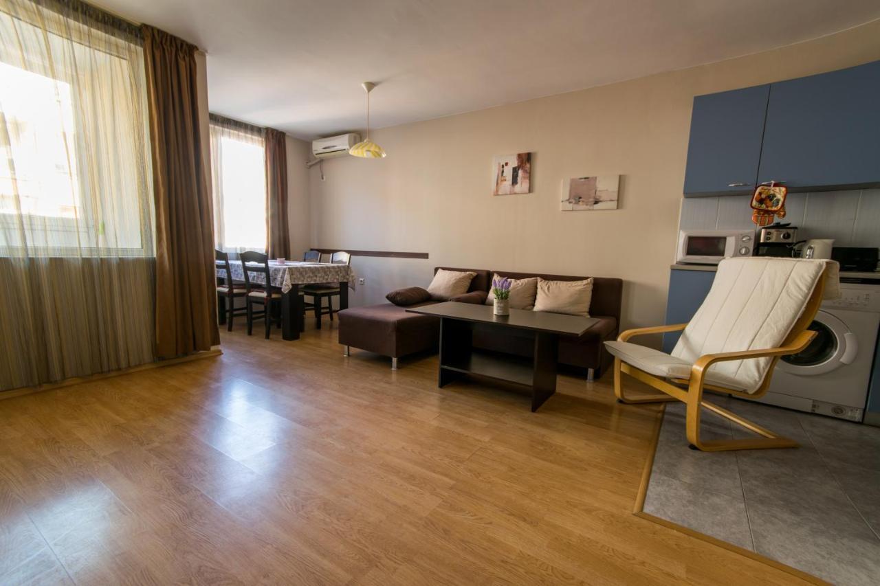 Great Apartment Near The Sea,Central Place! Burgas Extérieur photo